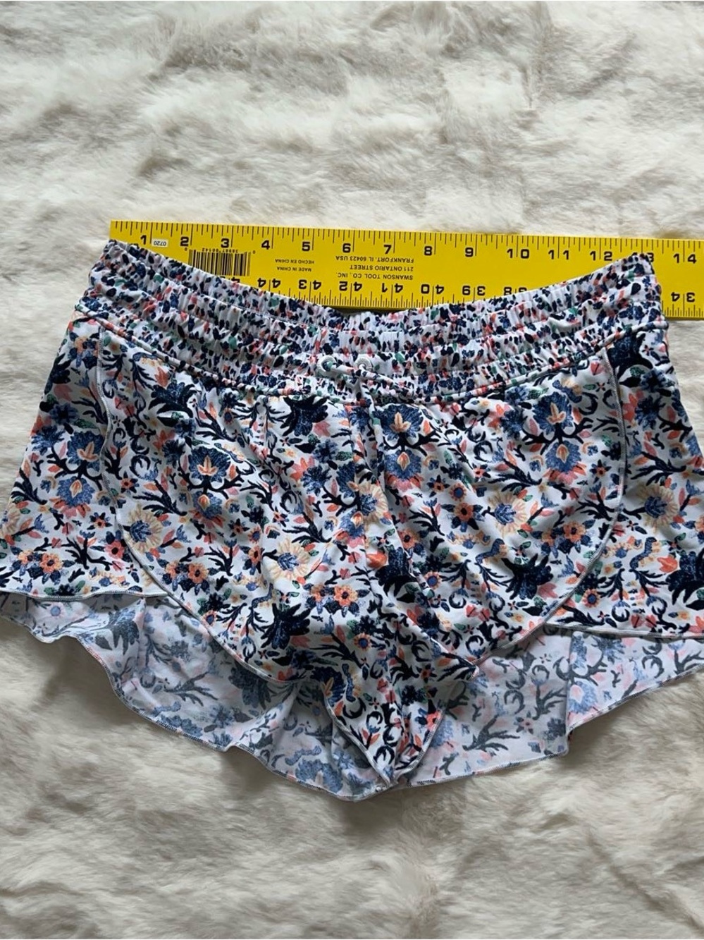 Athleta Women Floral Athletic Shorts XXS Elastic Waist Performance Summer

Athle